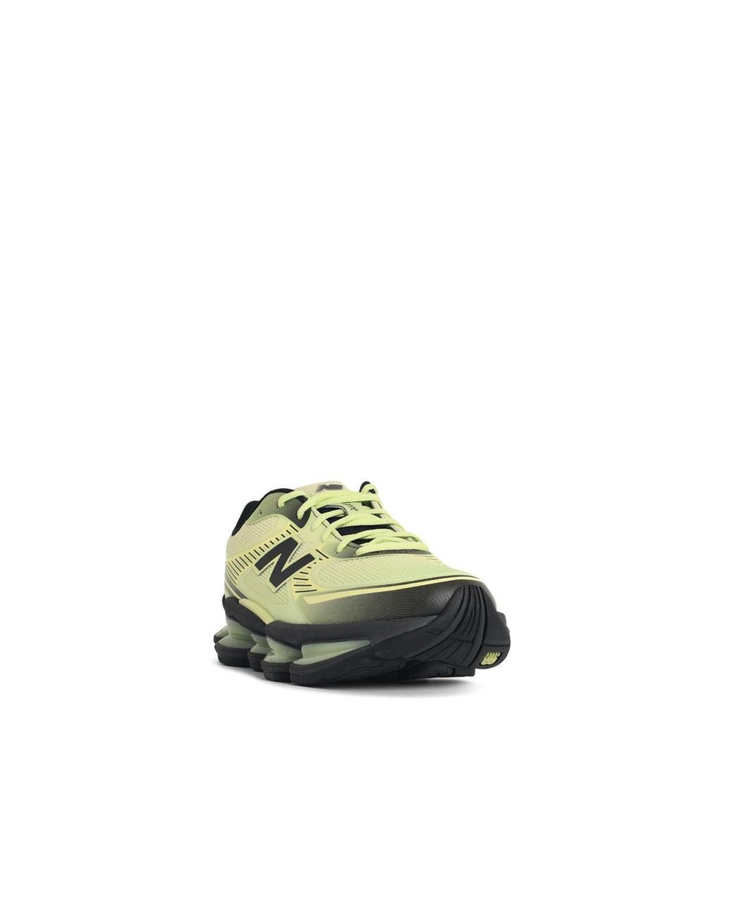 New Balance Green Revamped 2000's Classic Sneakers For for men