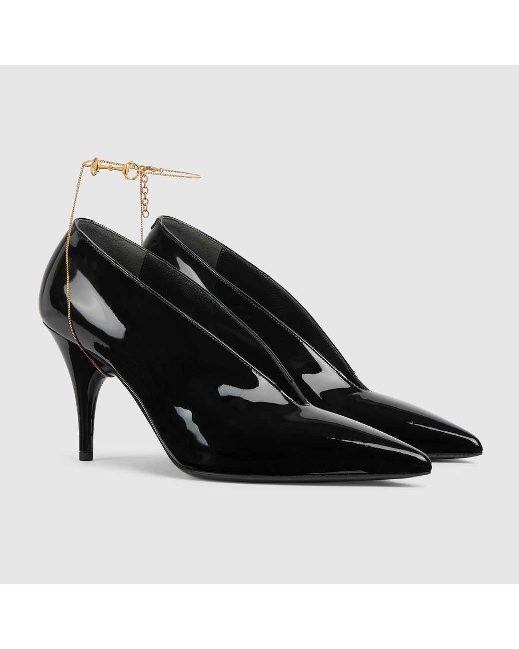 Gucci Black Leather Décolletté Pumps With Jewel