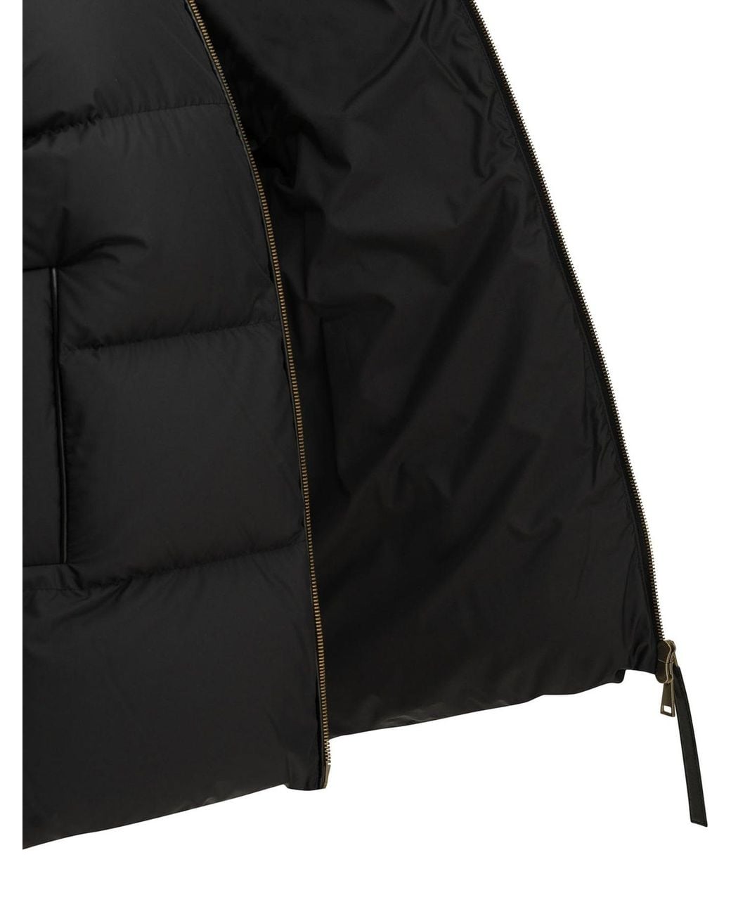Moncler Black "Vivantesse" Short Down Jacket