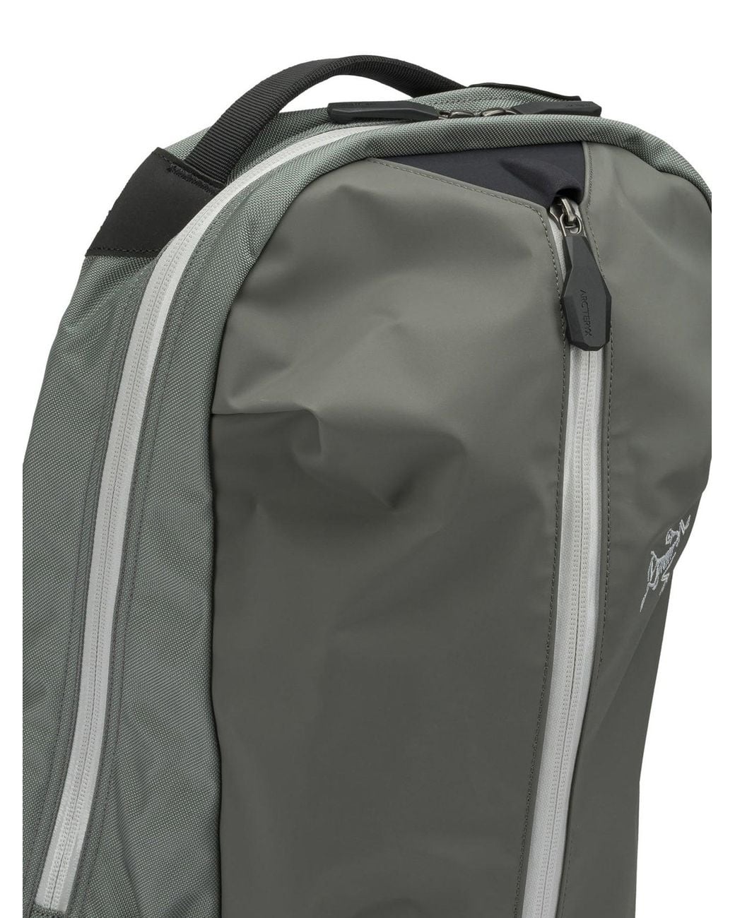 Arc'teryx Gray "Arro 22" Sports Backpack for men
