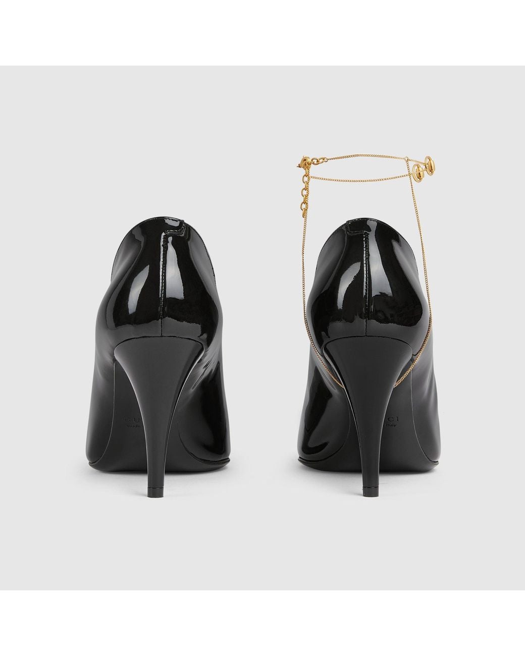 Gucci Black Leather Décolletté Pumps With Jewel