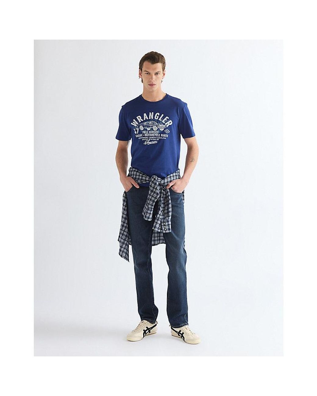 Wrangler Blue Regular Americana Tee for men
