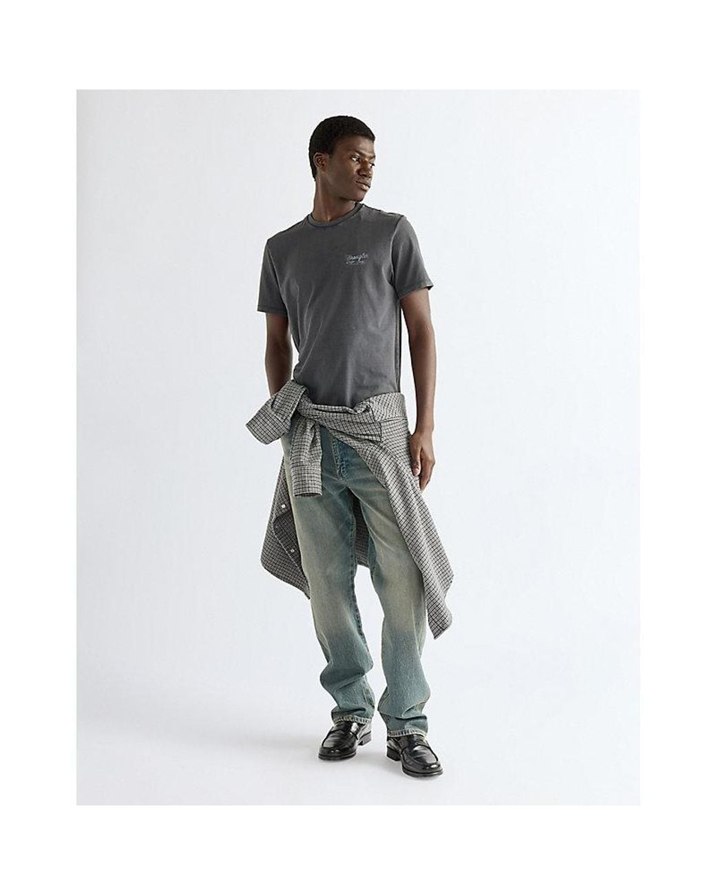 Wrangler Gray Regular Graphic Tee for men