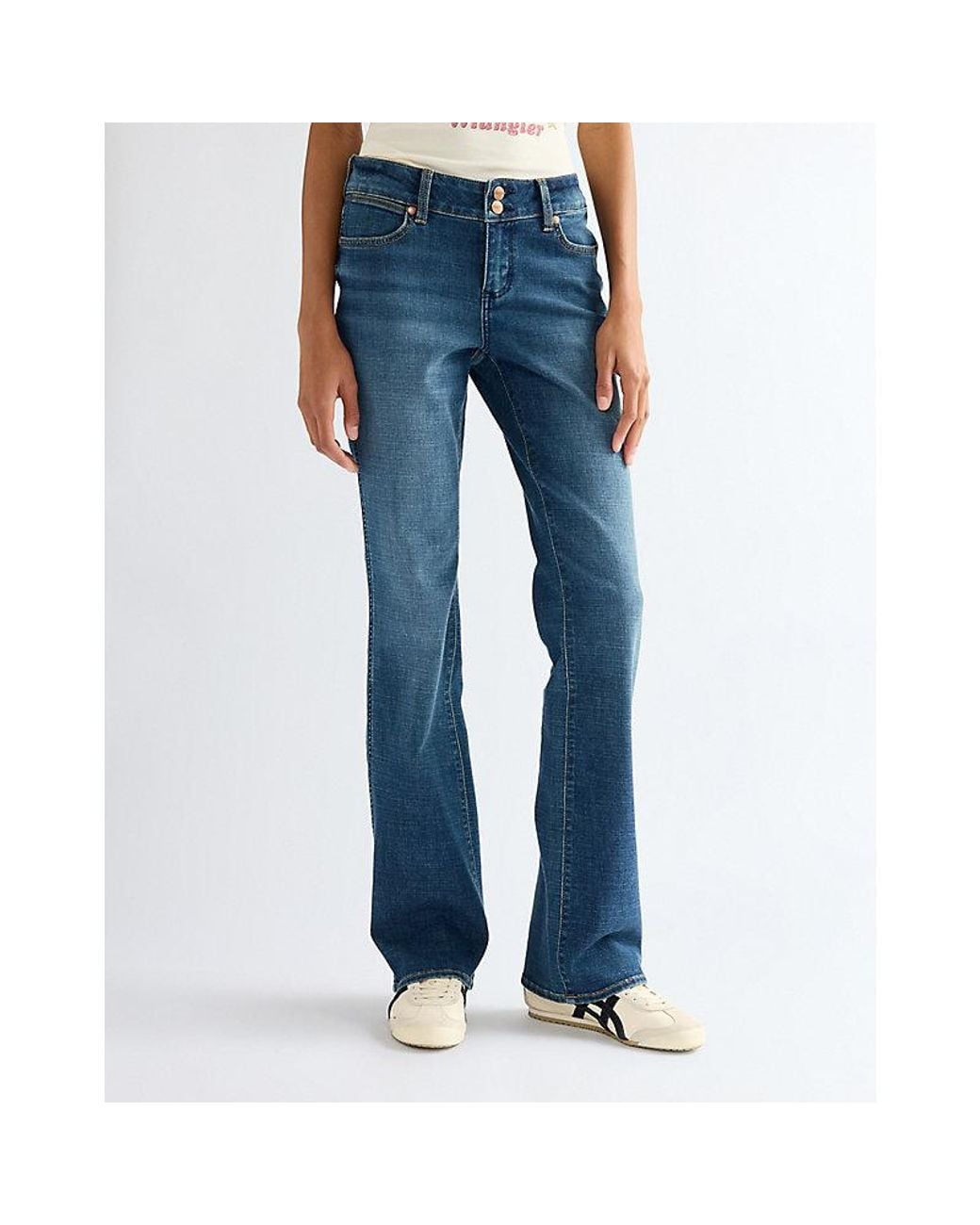 Wrangler Blue Low Rise Bold Boot Jean Size 24 X30