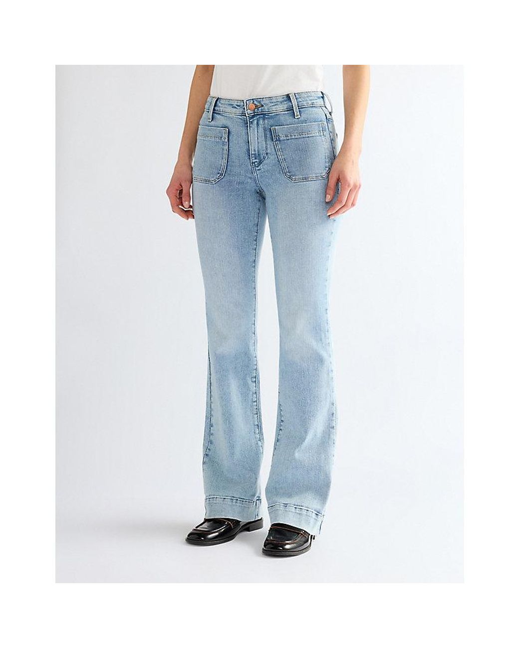 Wrangler Blue Flare Jean Size 24 X30