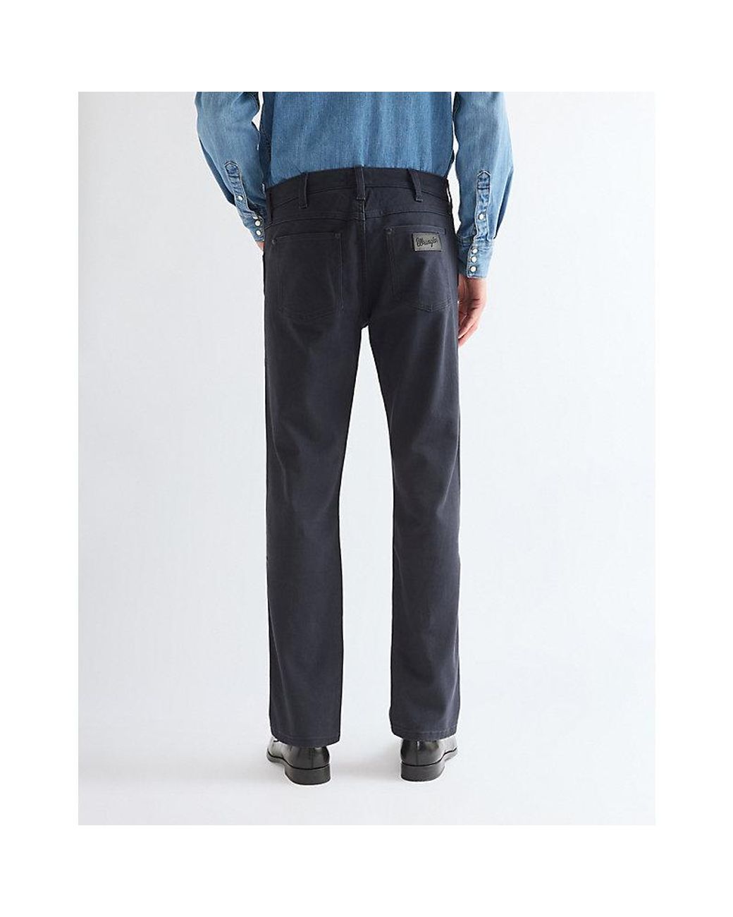 Wrangler Blue Greensboro Straight Trousers Size 30 X30 for men