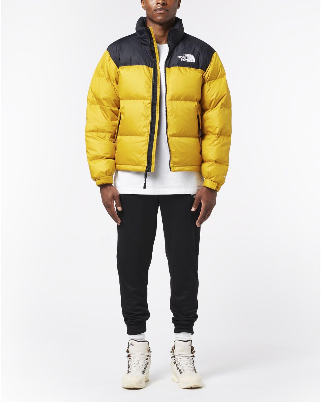 The North Face Goose Men S 1996 Retro Nuptse Jacket Arrowwood Yellow For Men Lyst Uk