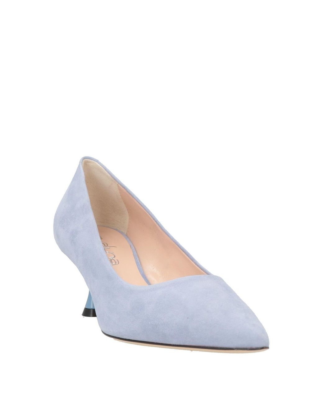 Evaluna White Pumps