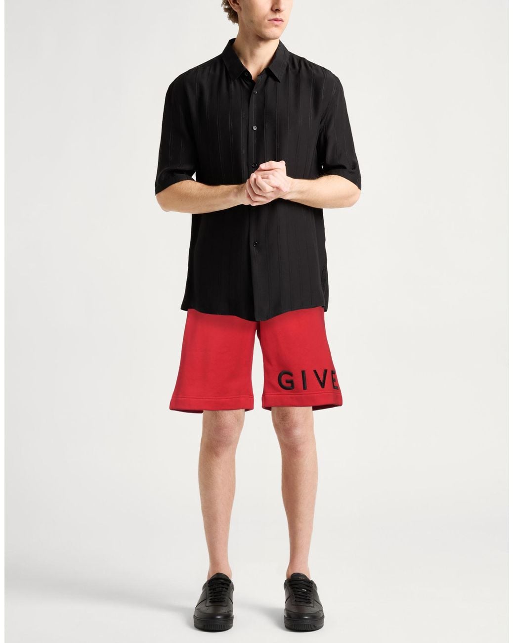 Shorts E Bermuda di Givenchy in Red da Uomo