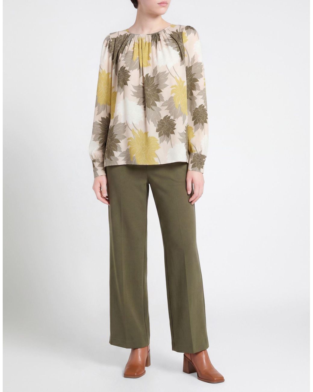 Marc Cain Metallic Tops