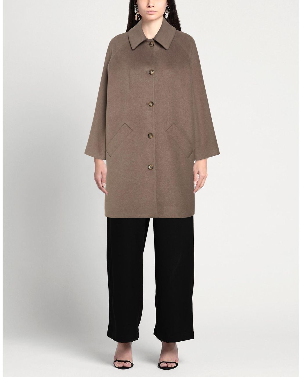 Guttha Brown Coat