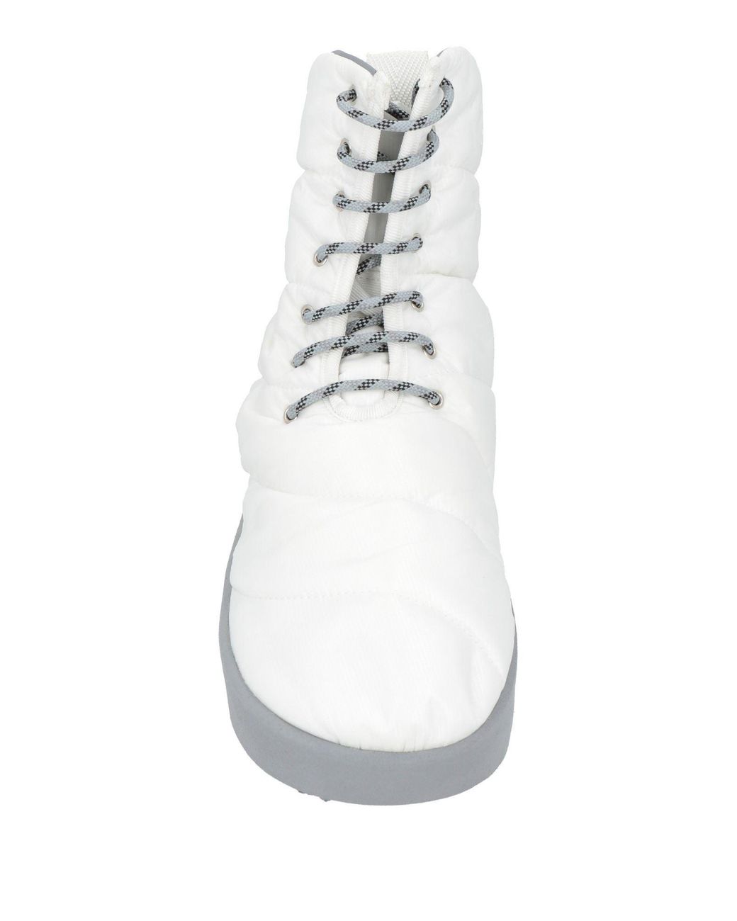 PIUMESTUDIO White Ankle Boots