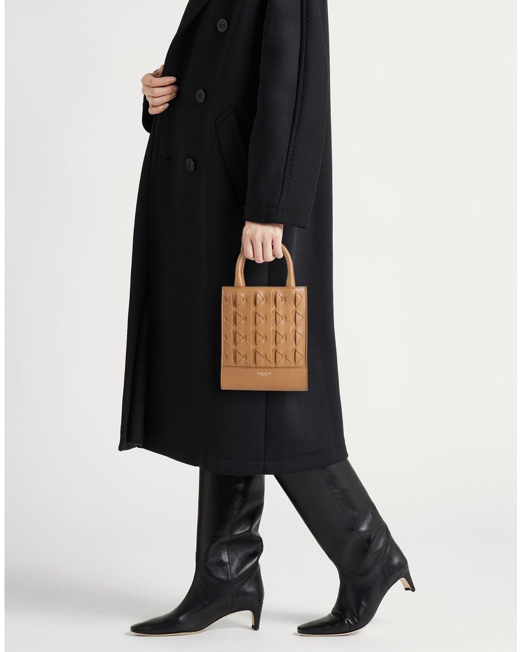 Serapian Brown Camel Handbag Leather