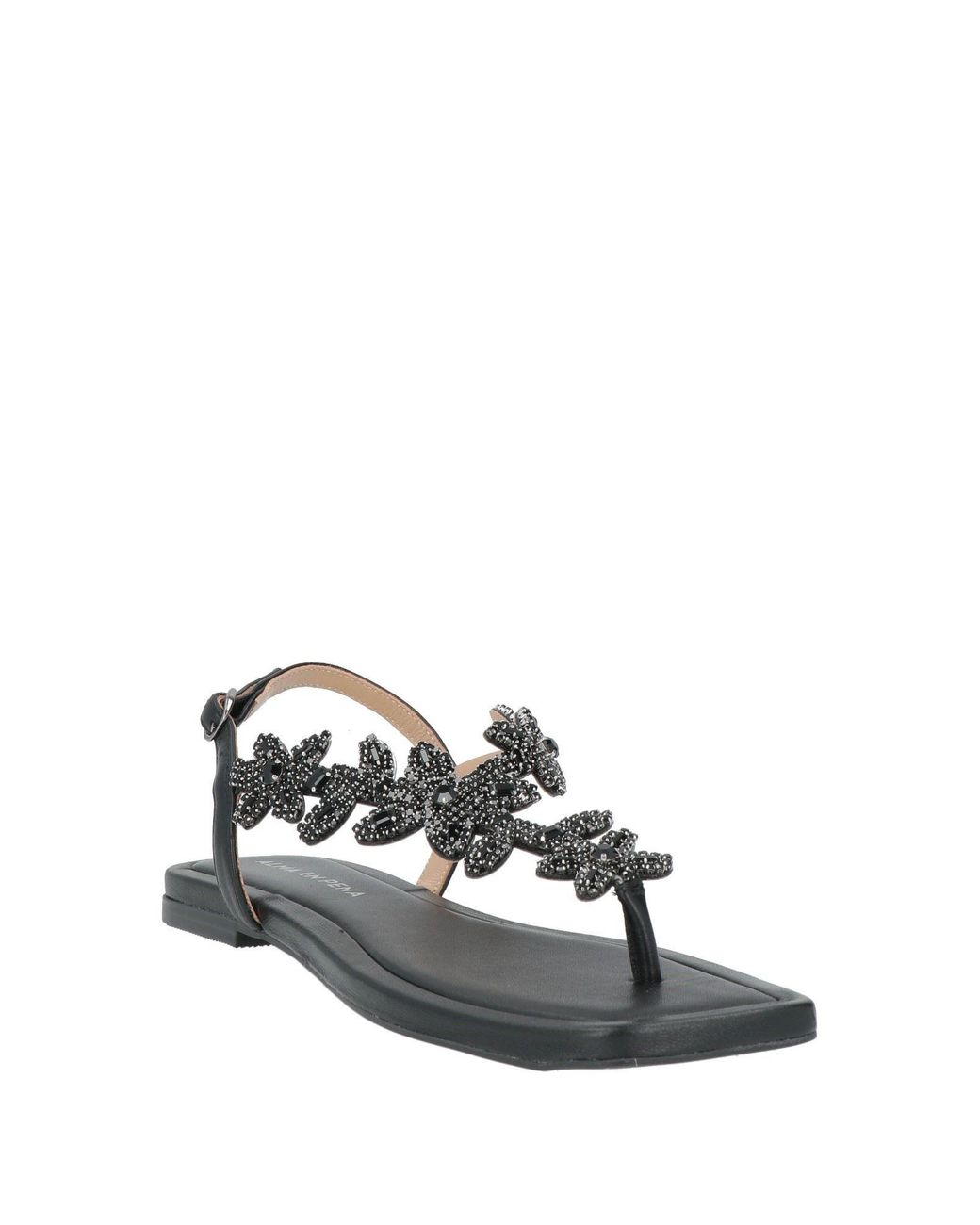 Alma En Pena. White Thong Sandals