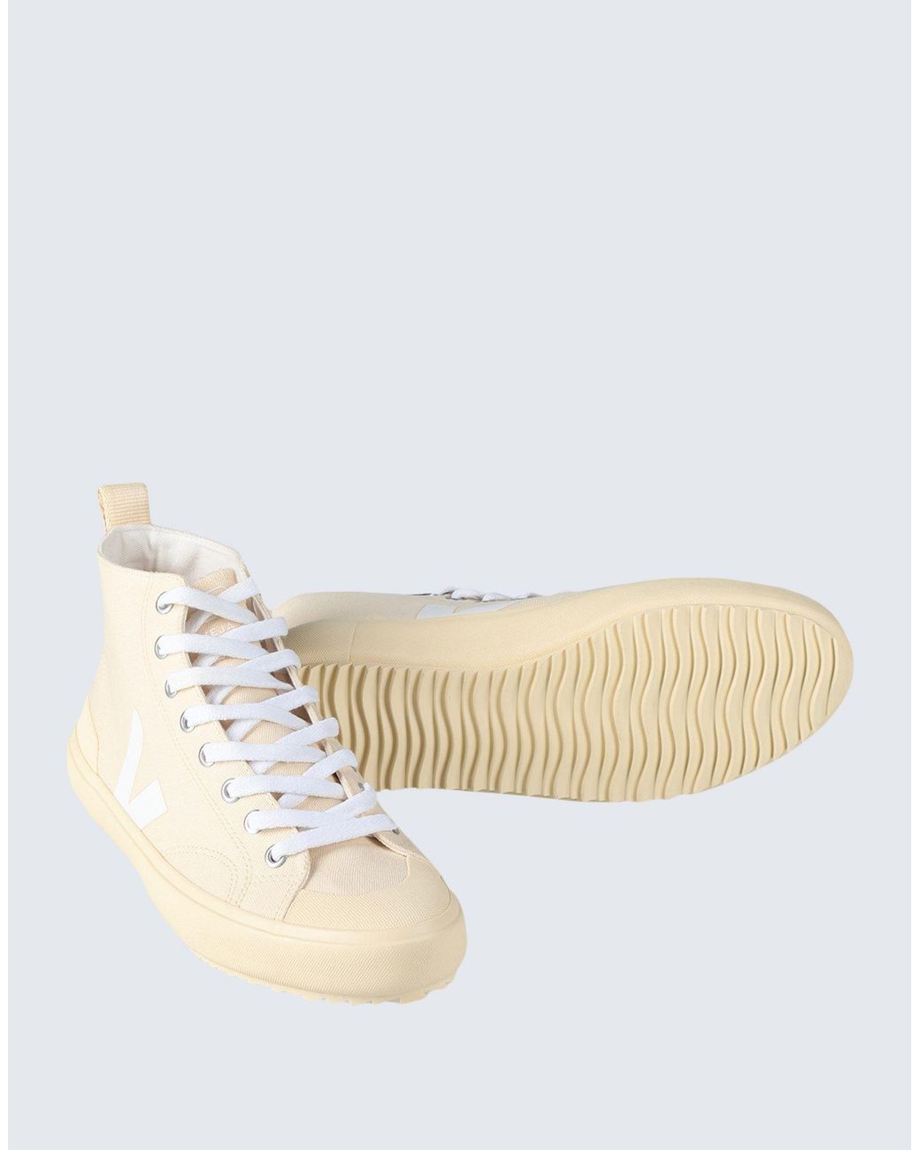 Veja Natural Trainers