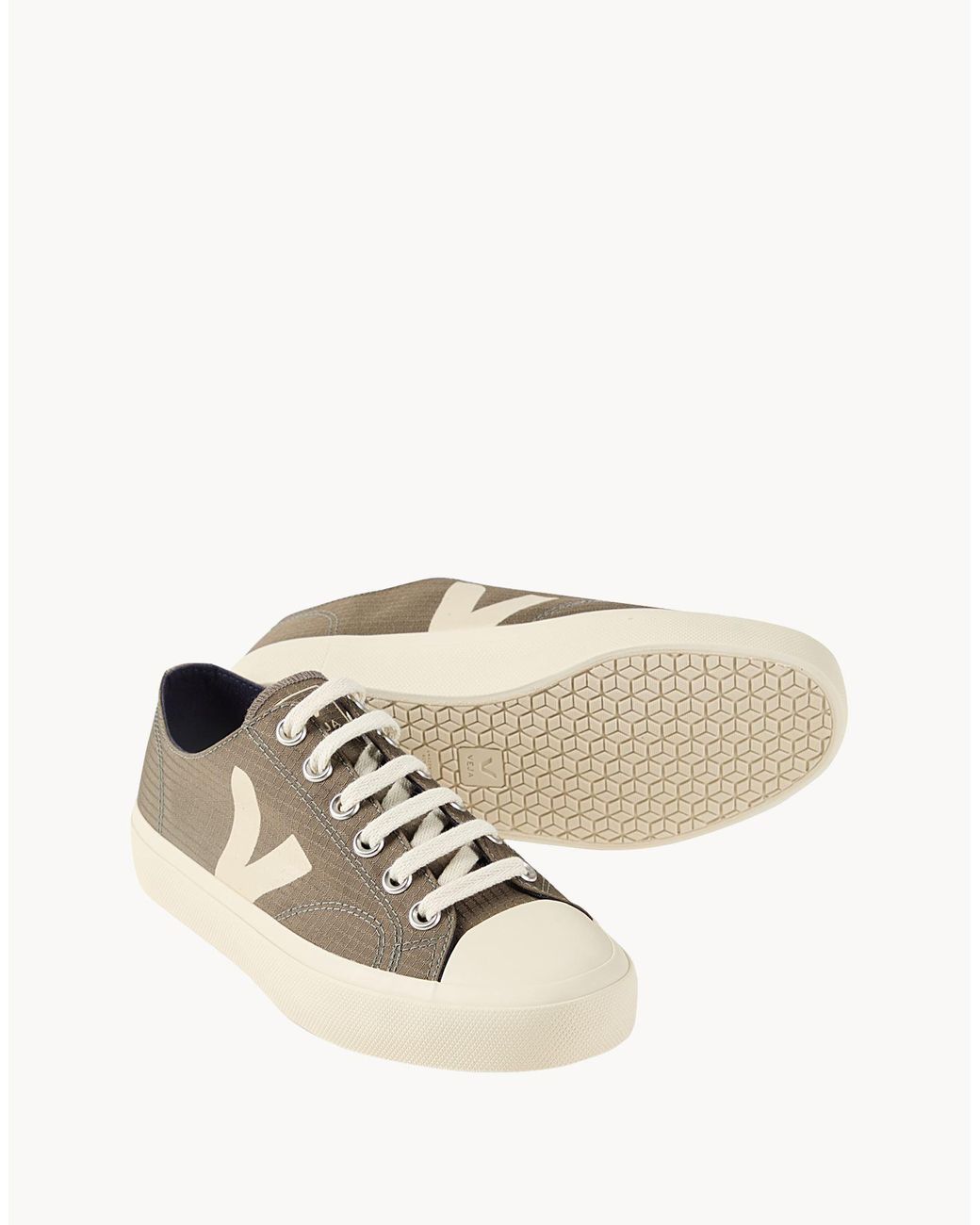 Veja Brown Trainers