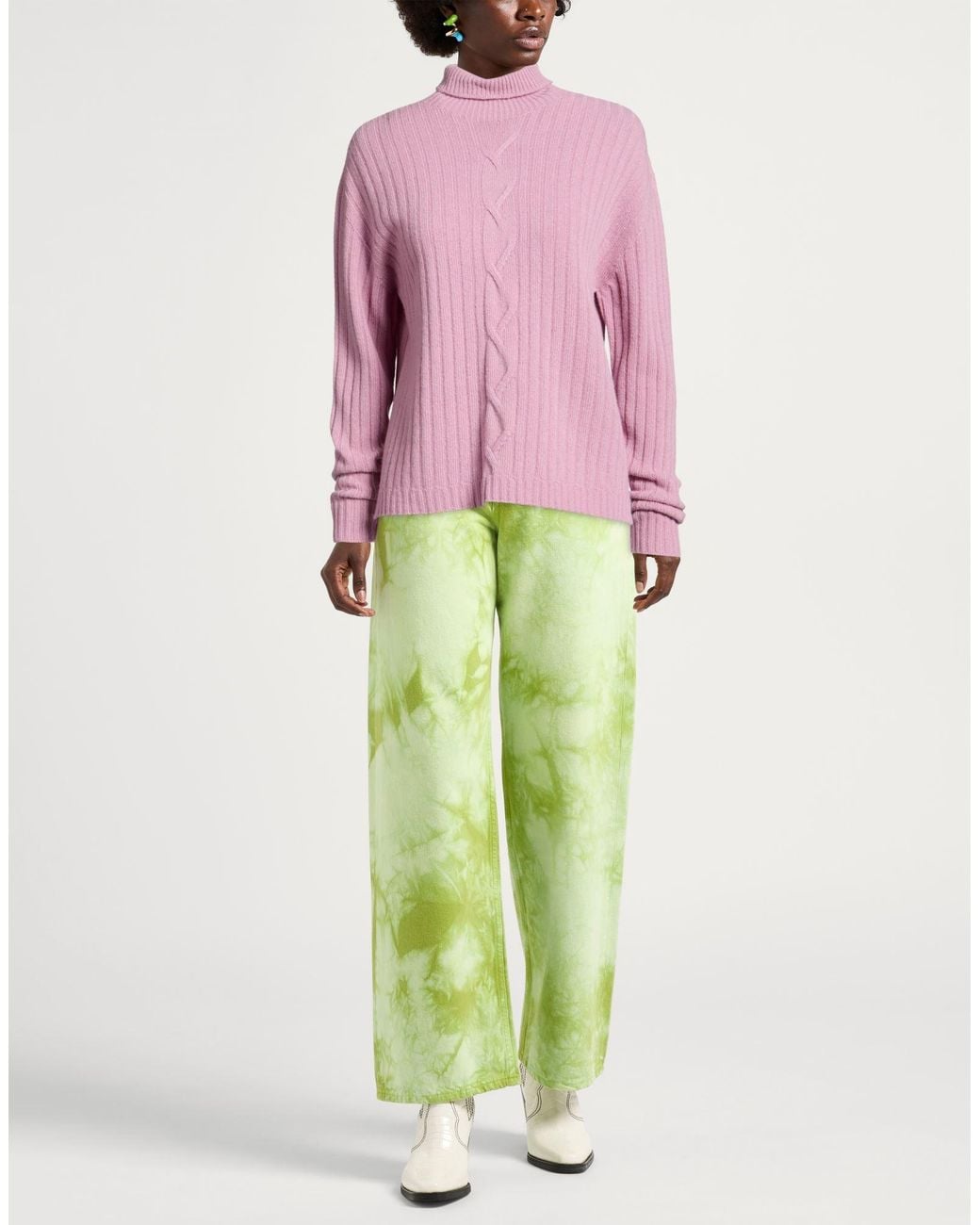 Bellwood Pink Turtlenecks