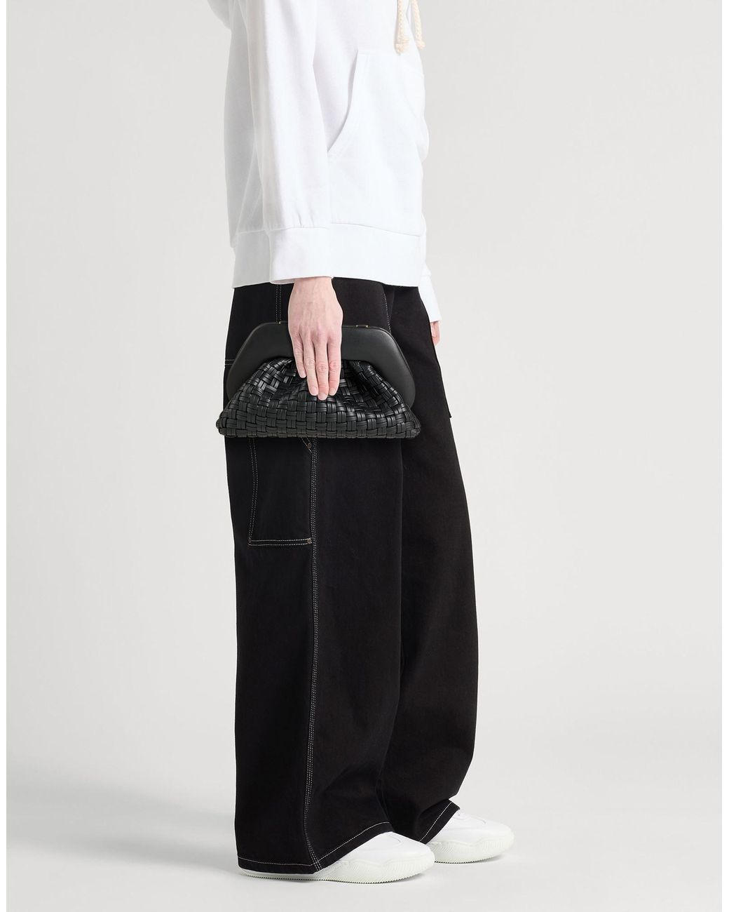 THEMOIRÈ Black Clutch