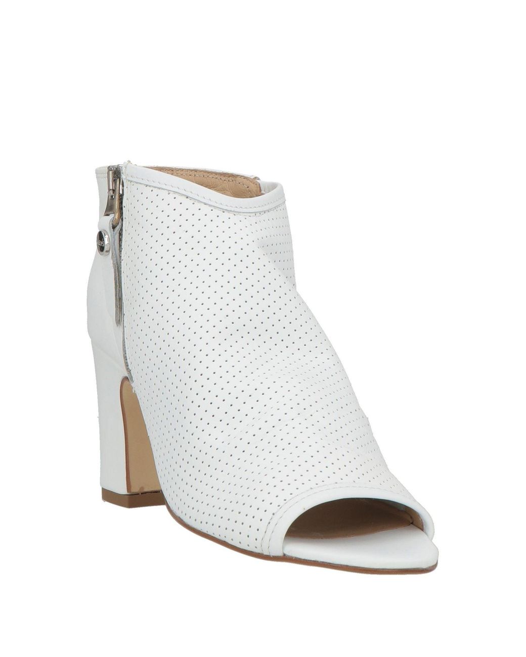 Keys White Ankle Boots Soft Leather