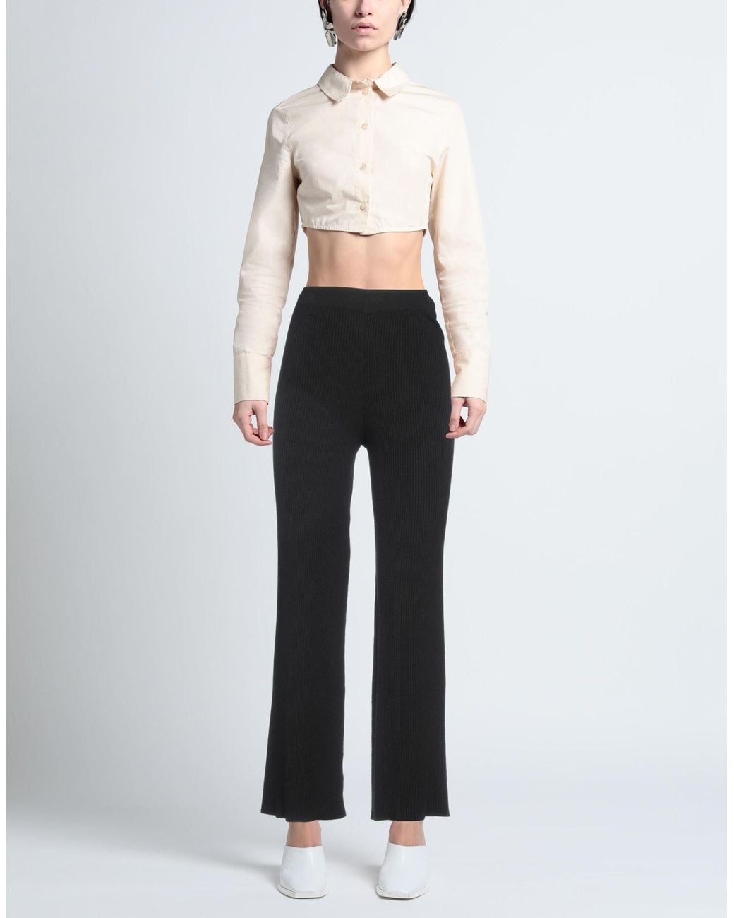 Akep Black Pants