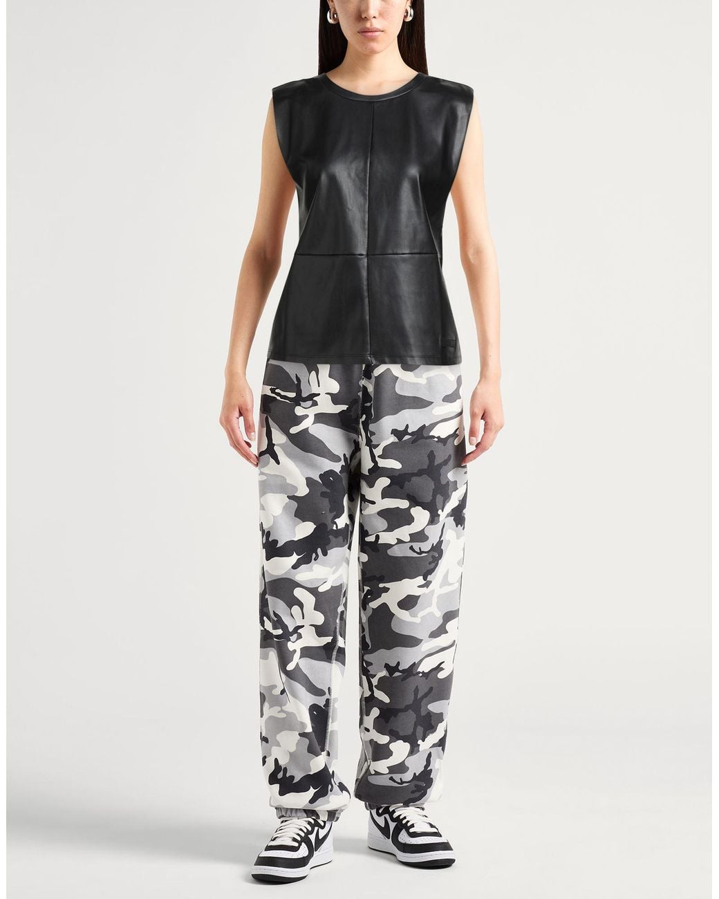 EA7 Black Top Polyester, Polyurethane, Viscose, Polyamide, Elastane