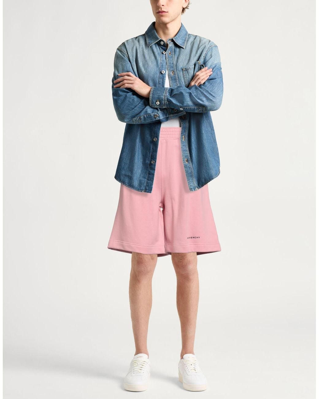 Shorts E Bermuda di Givenchy in Pink da Uomo