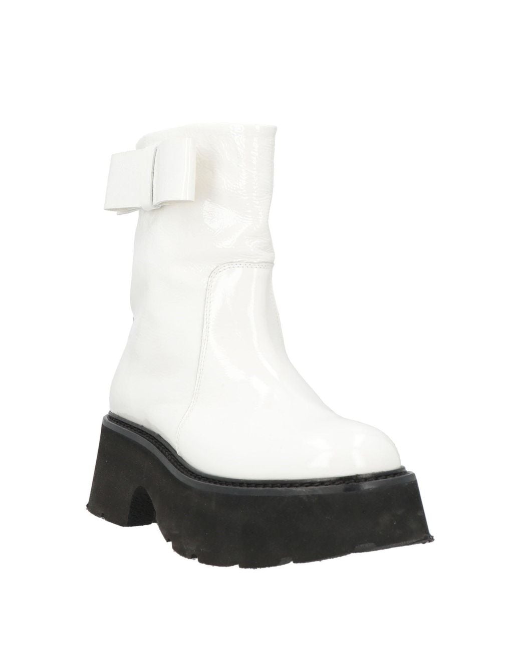 N°21 White Stiefelette