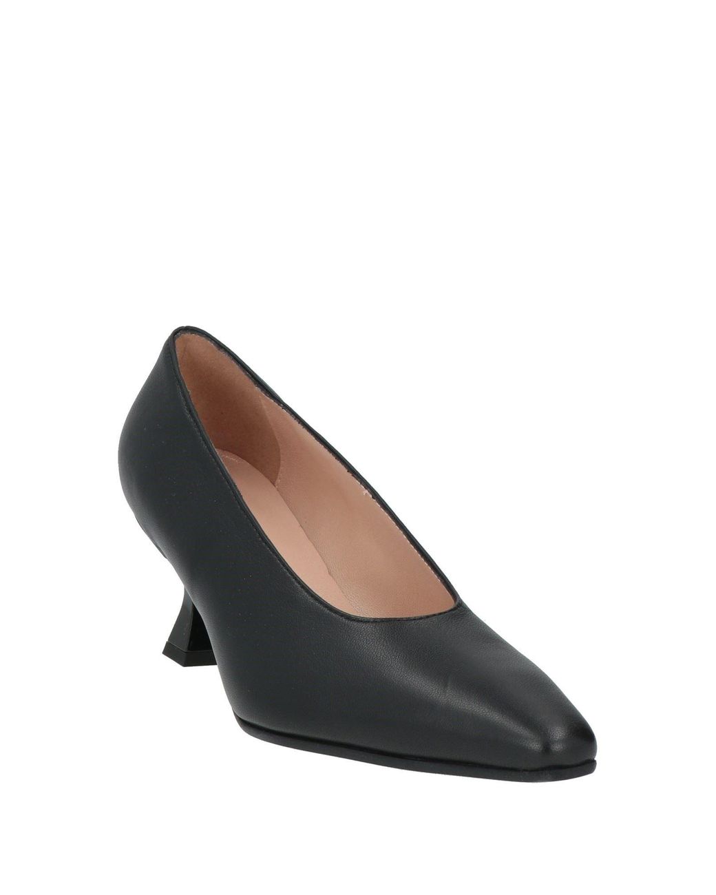 Bruglia Black Pumps