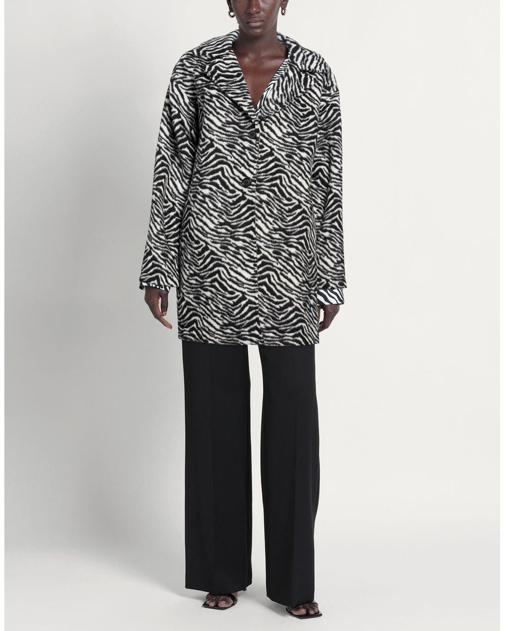 Exte Gray Coat Polyester