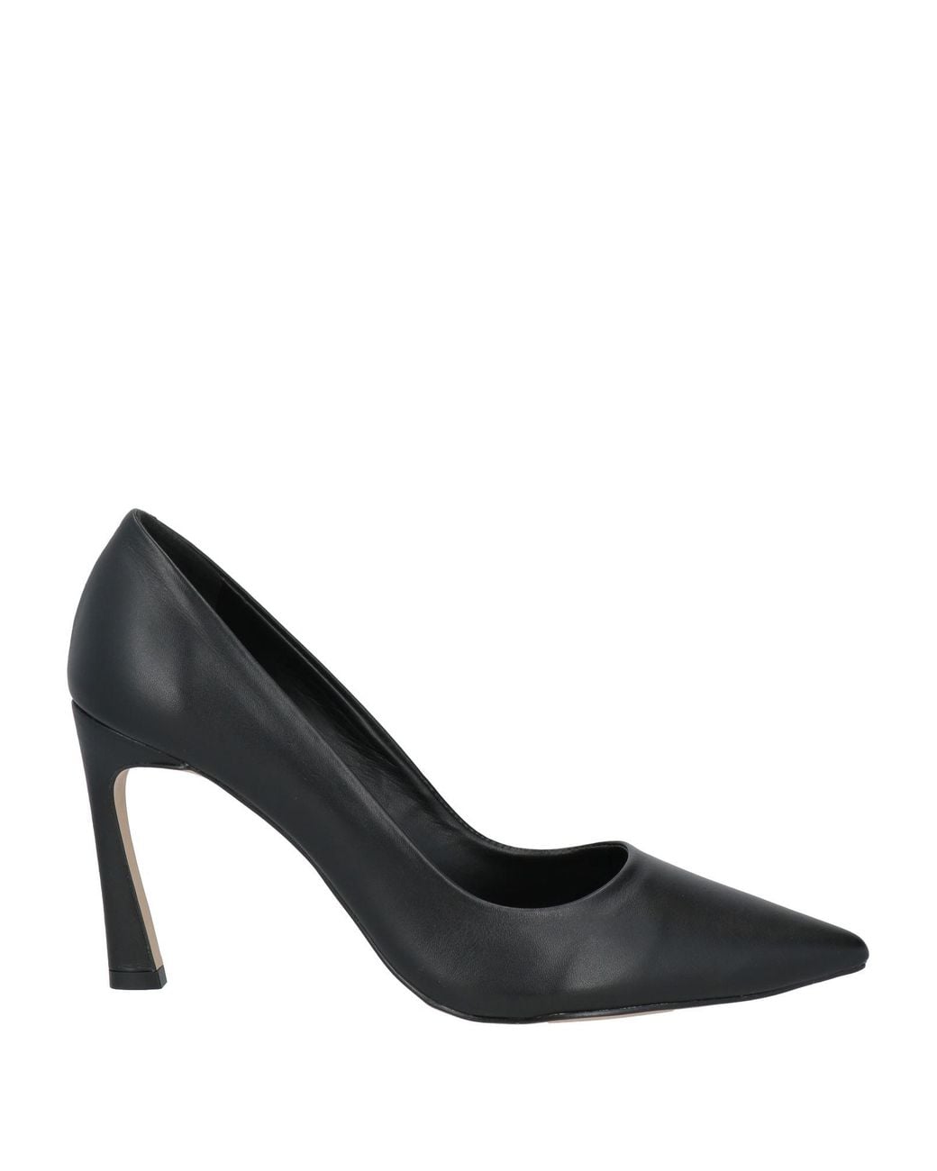 Miss Unique Black Pumps