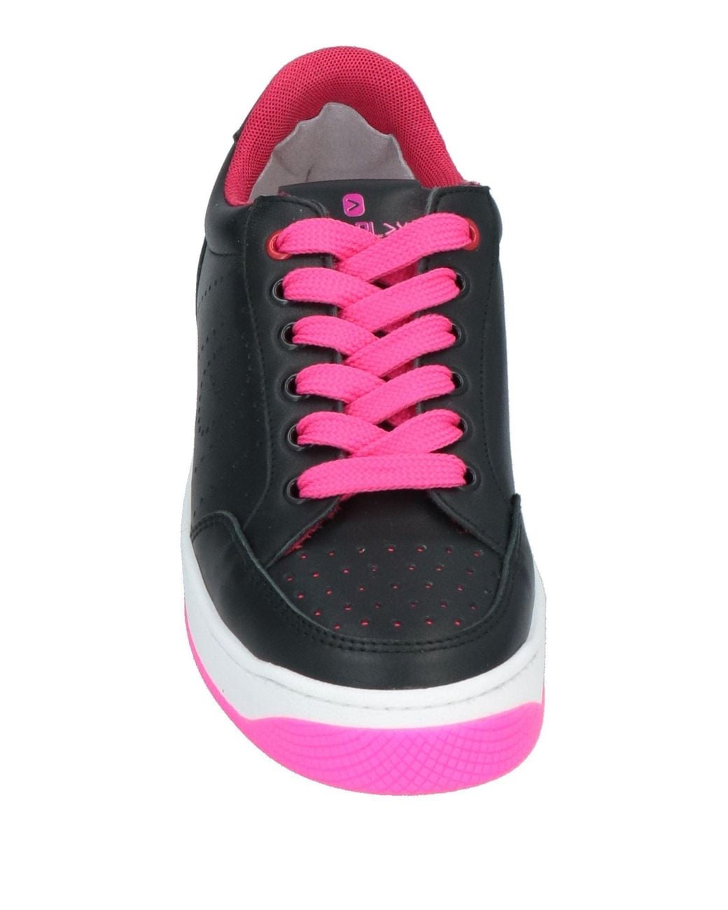 Off play Black Trainers