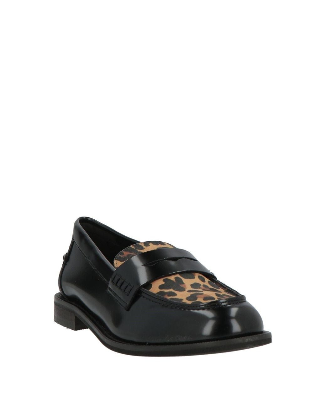 Ovyè Black Loafer
