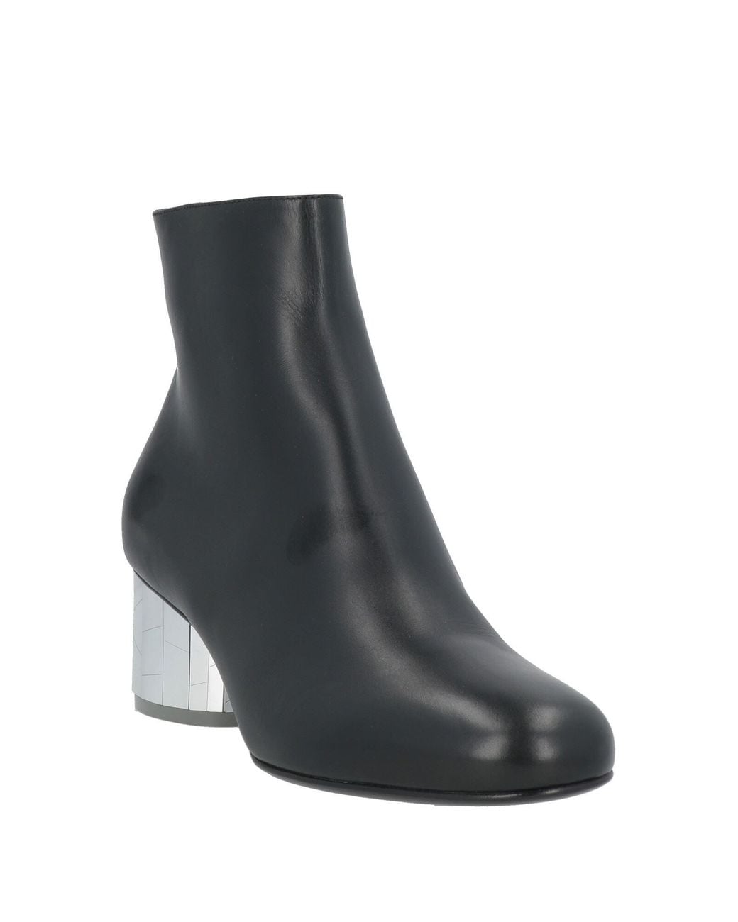 Bottines Ferragamo en coloris Black