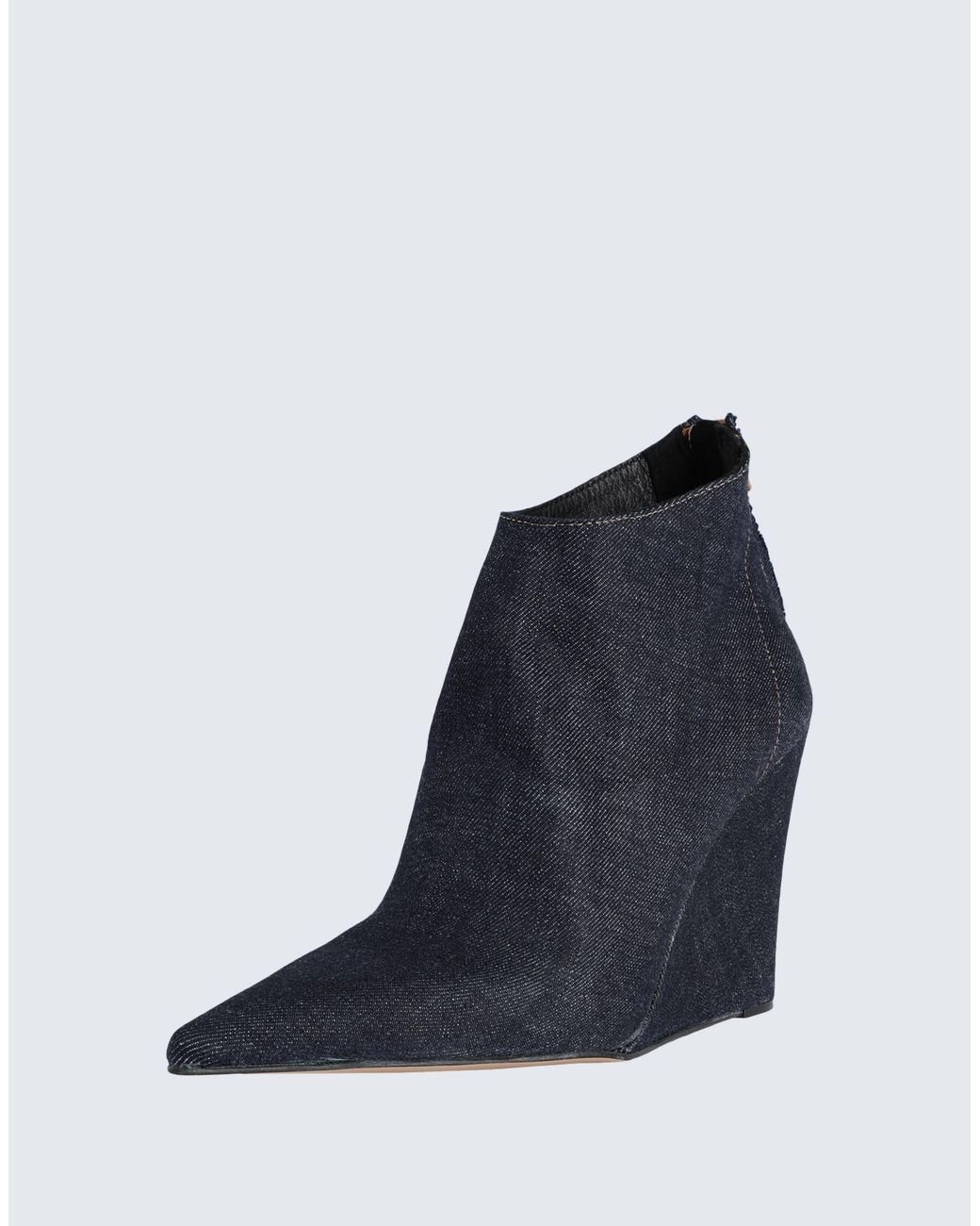 Ovyè Blue Ankle Boots