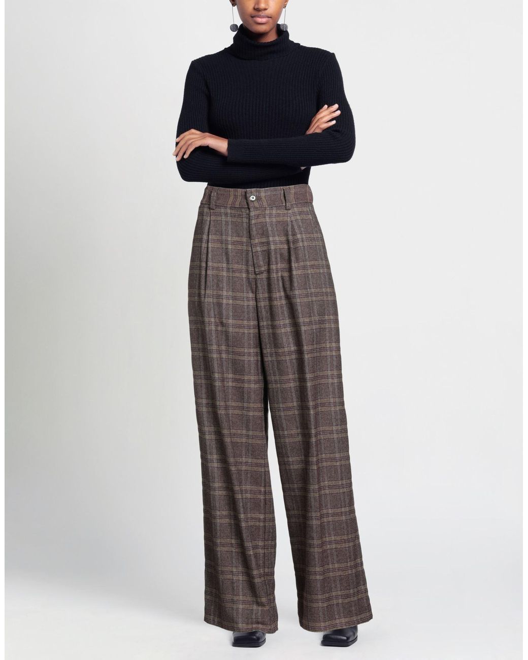 TRUE AVENUE Gray Trouser