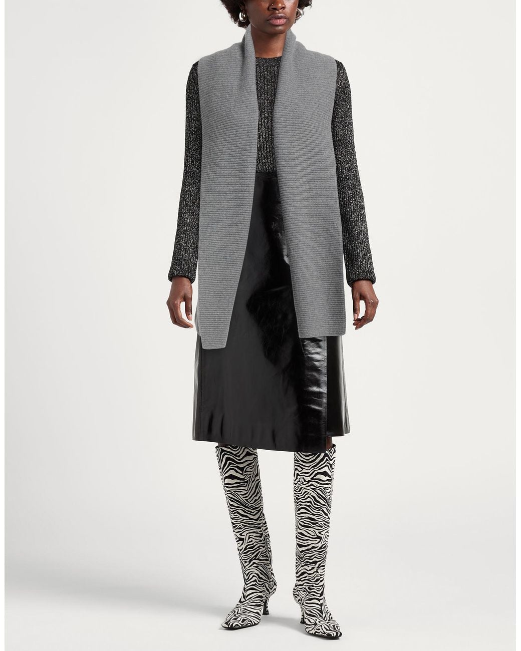 Rebecas Fedeli de color Gray