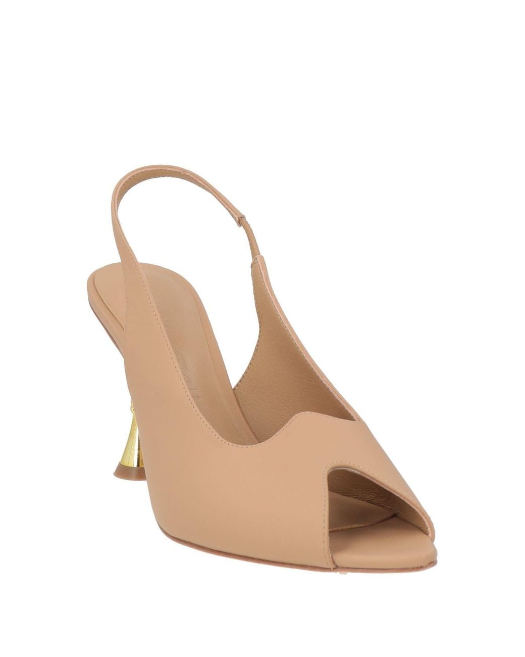 STUDIO AMELIA Natural Pumps