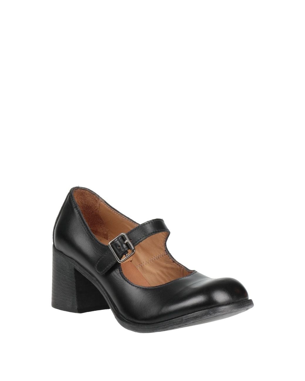 Moma Black Pumps