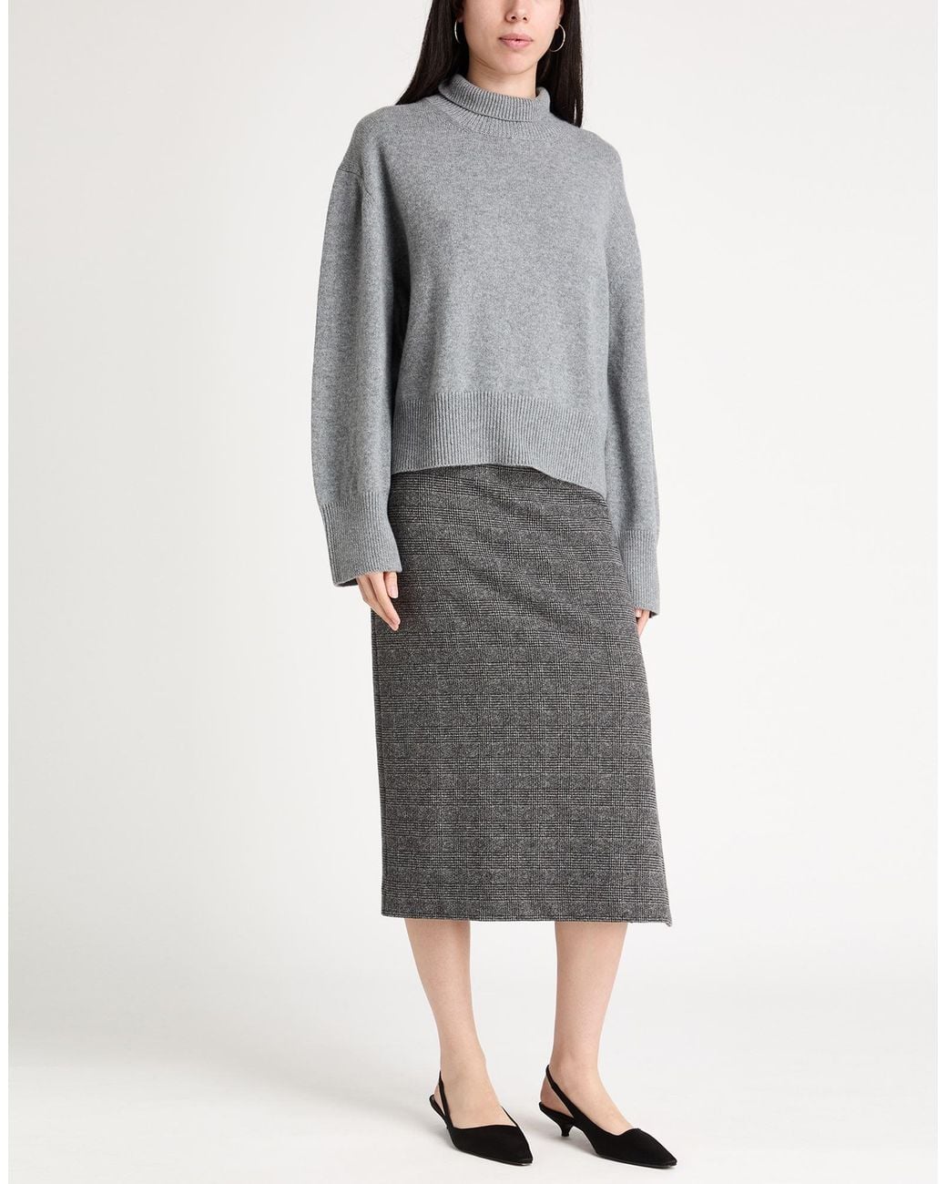 ANNAGRETA Gray Turtleneck