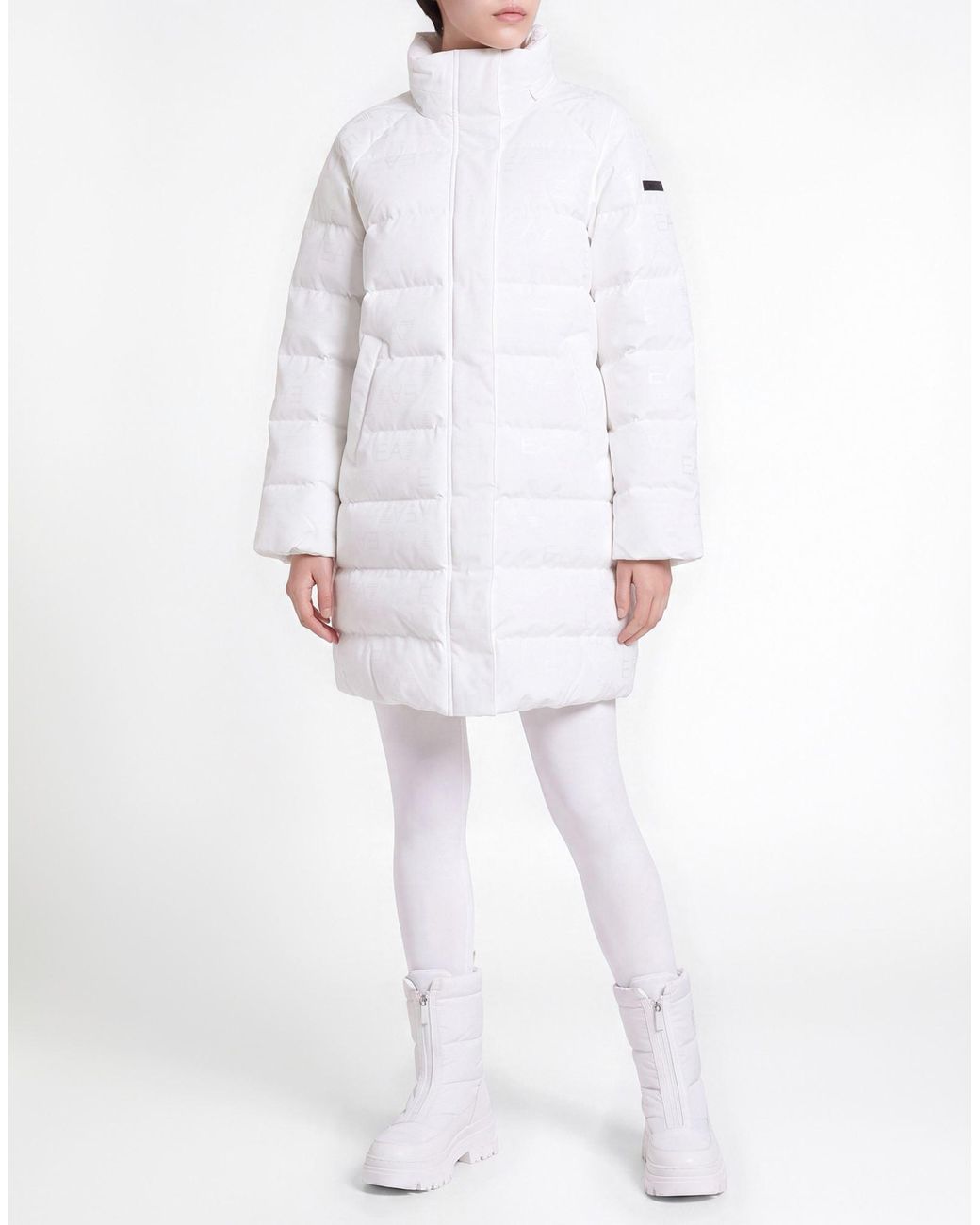 EA7 White Puffer