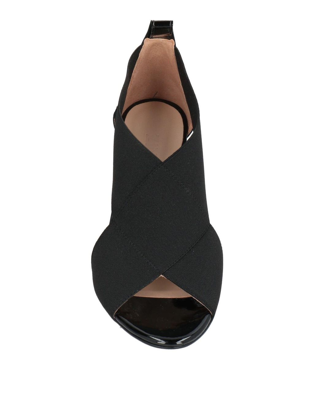 Zinda Black Sandals