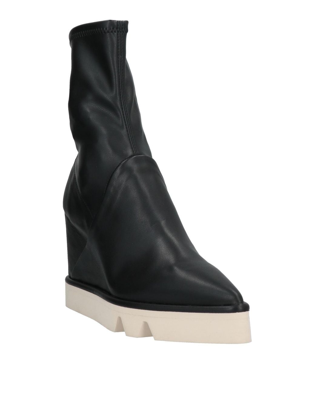 Eqüitare Black Ankle Boots
