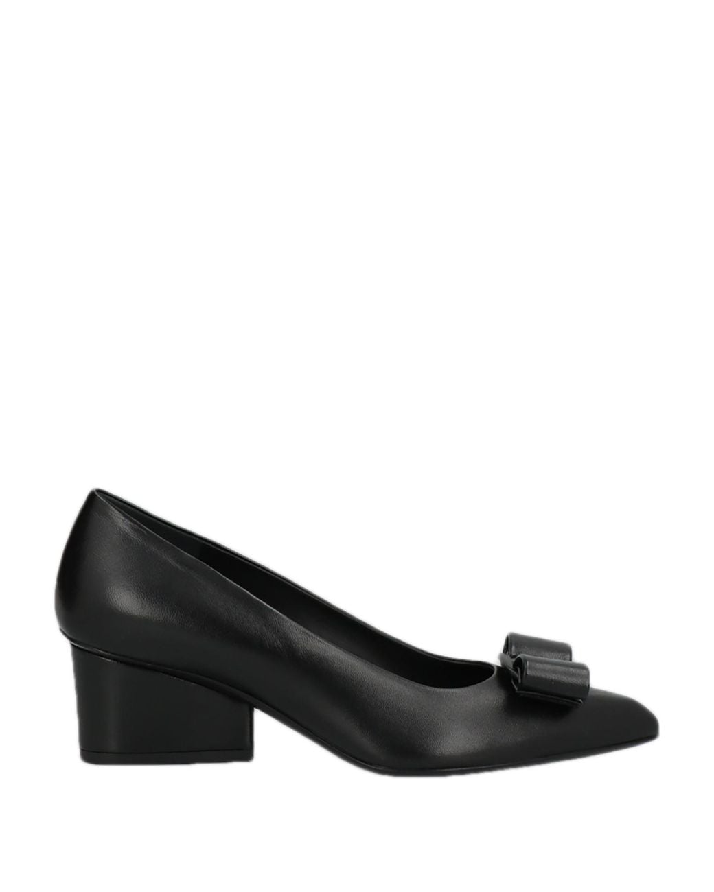 Ferragamo Black Pumps