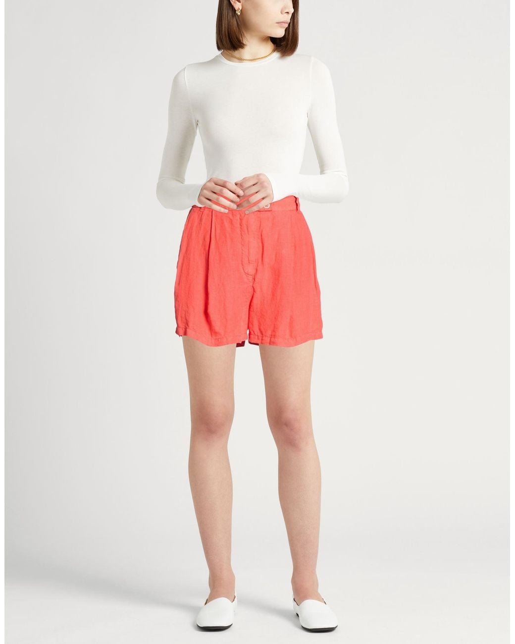 120% Lino Red Shorts & Bermuda Shorts