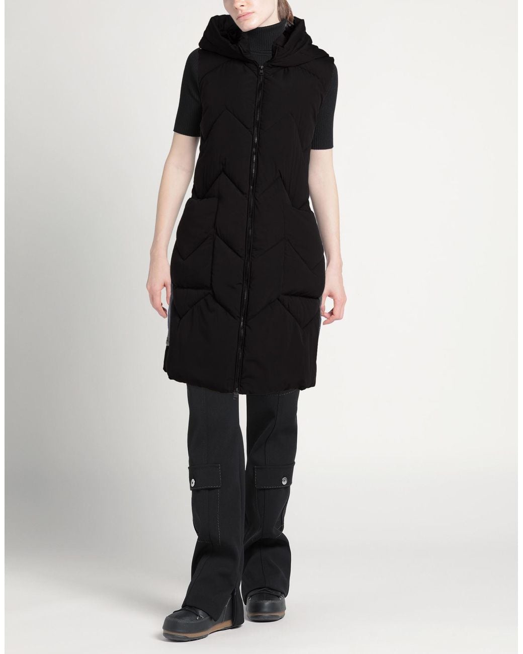 ADHOCONCEPT Black Puffer