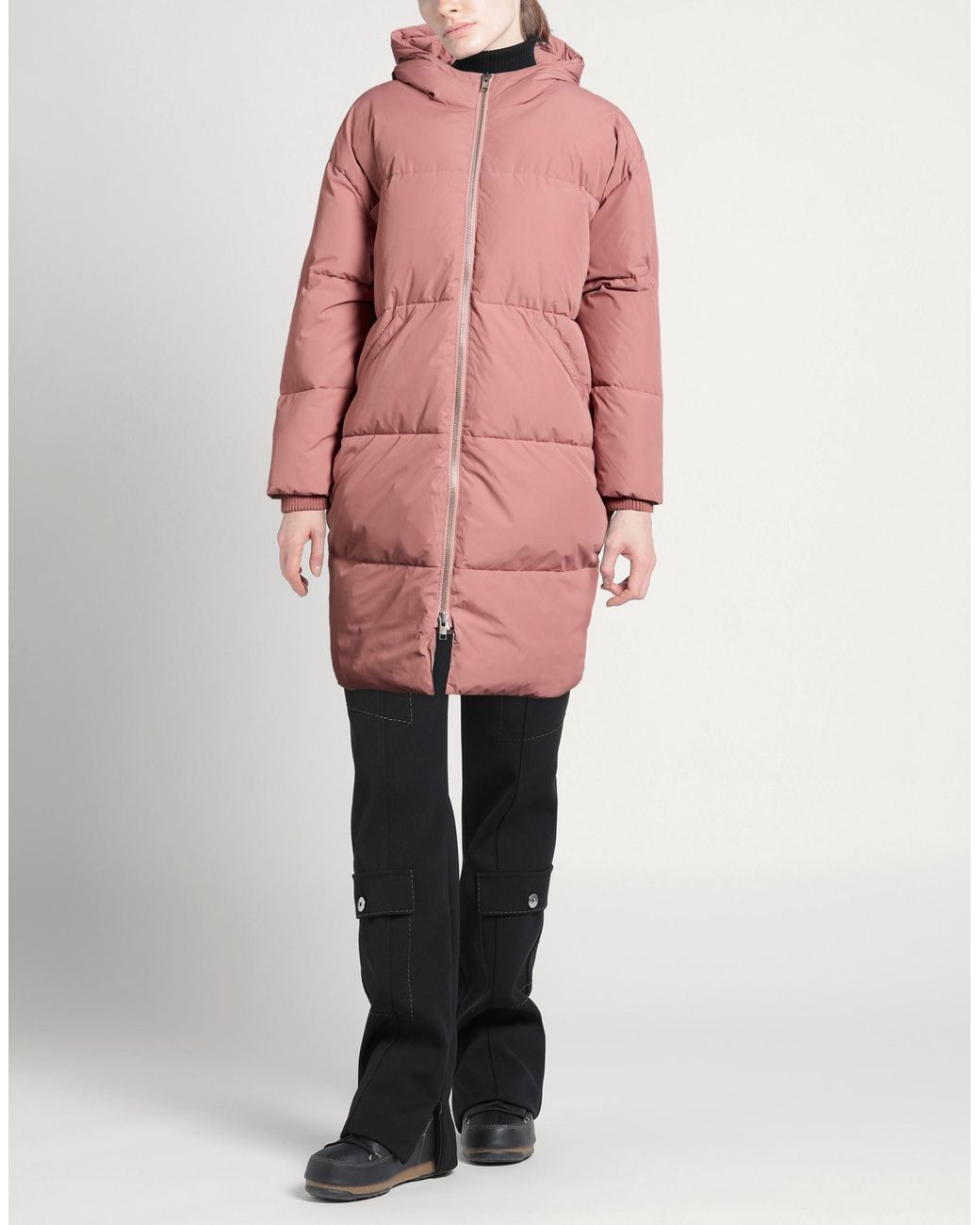 Embassy of Bricks and Logs Pink Puffer