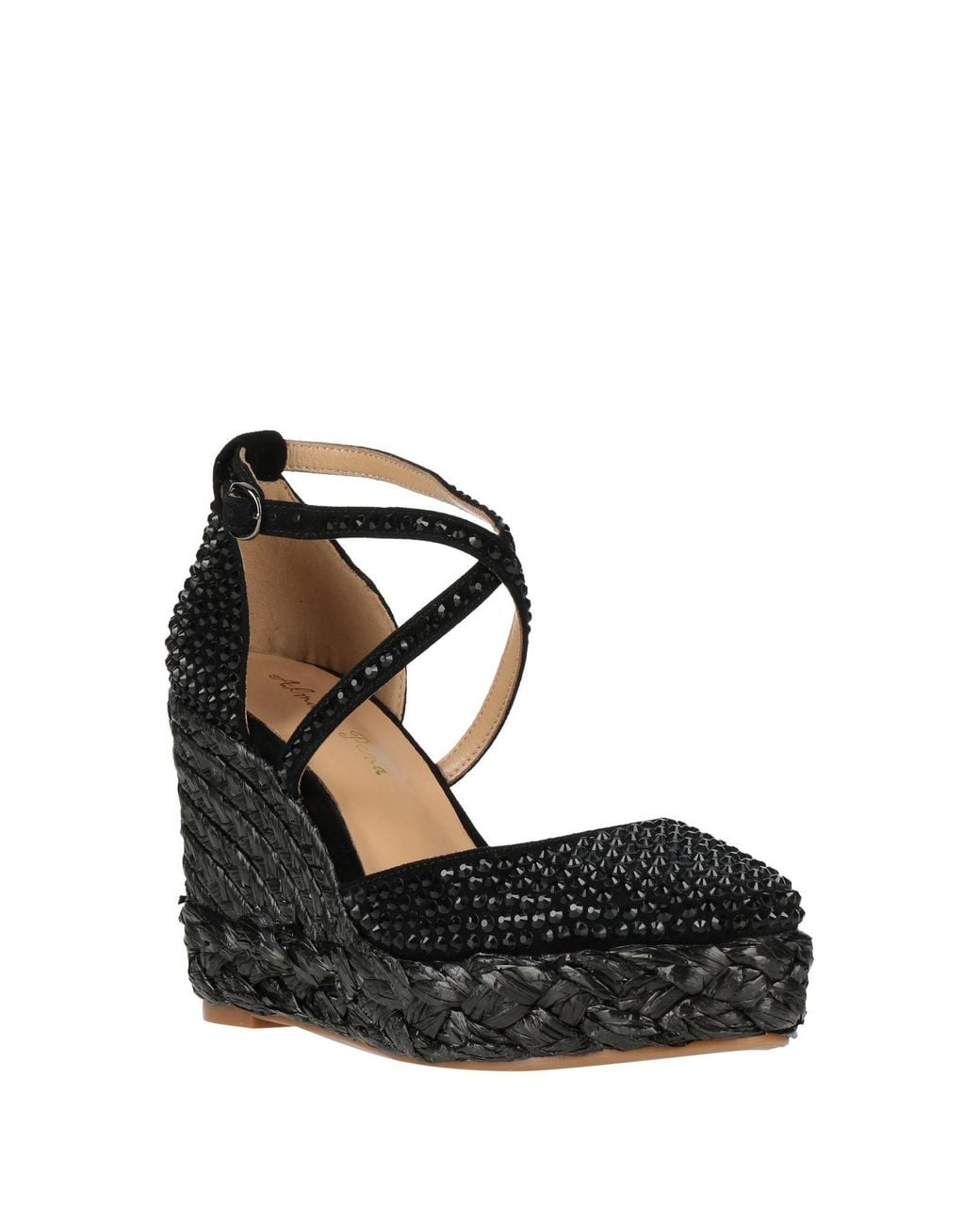 Alma En Pena. Black Pumps