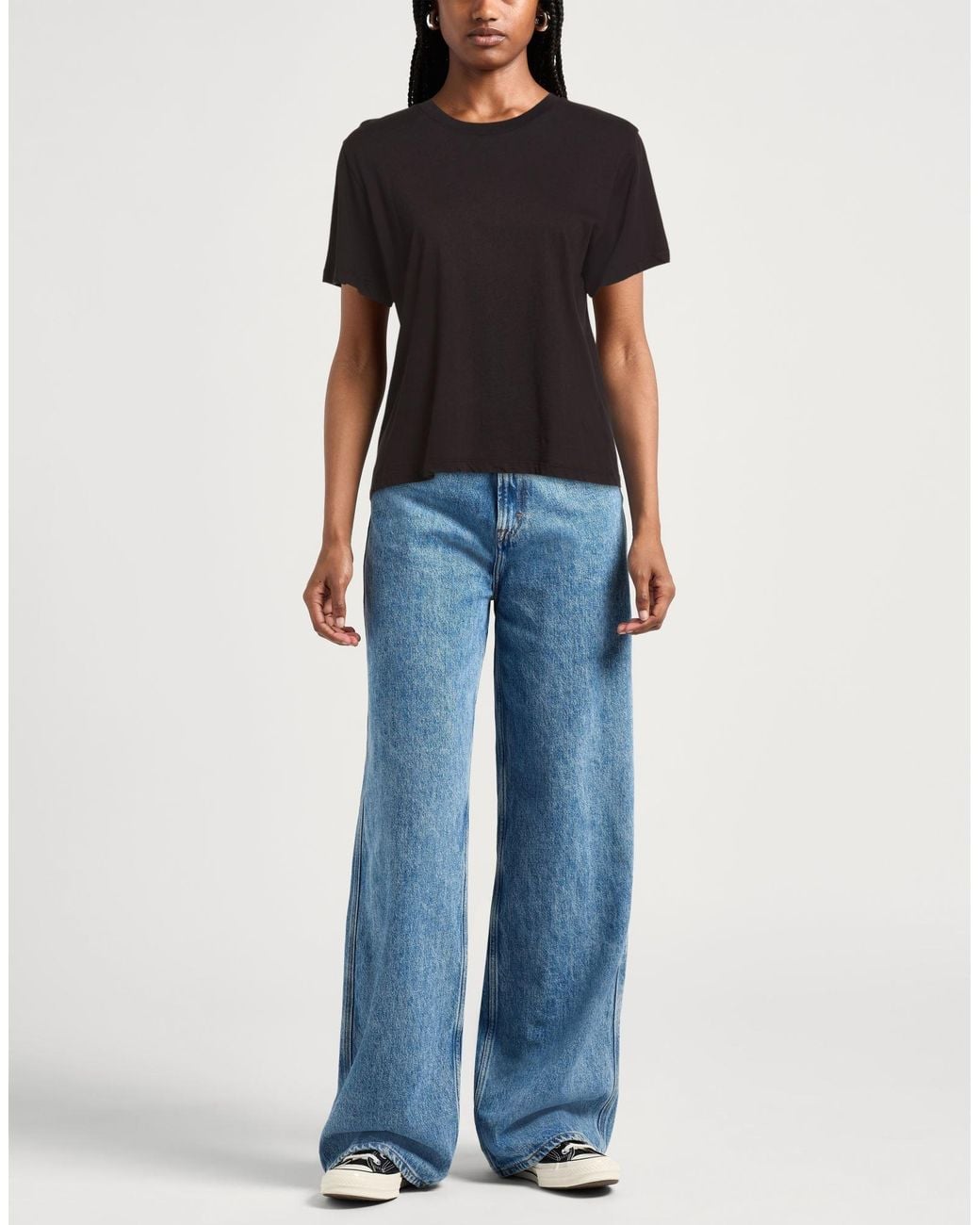 5preview Black T-Shirts