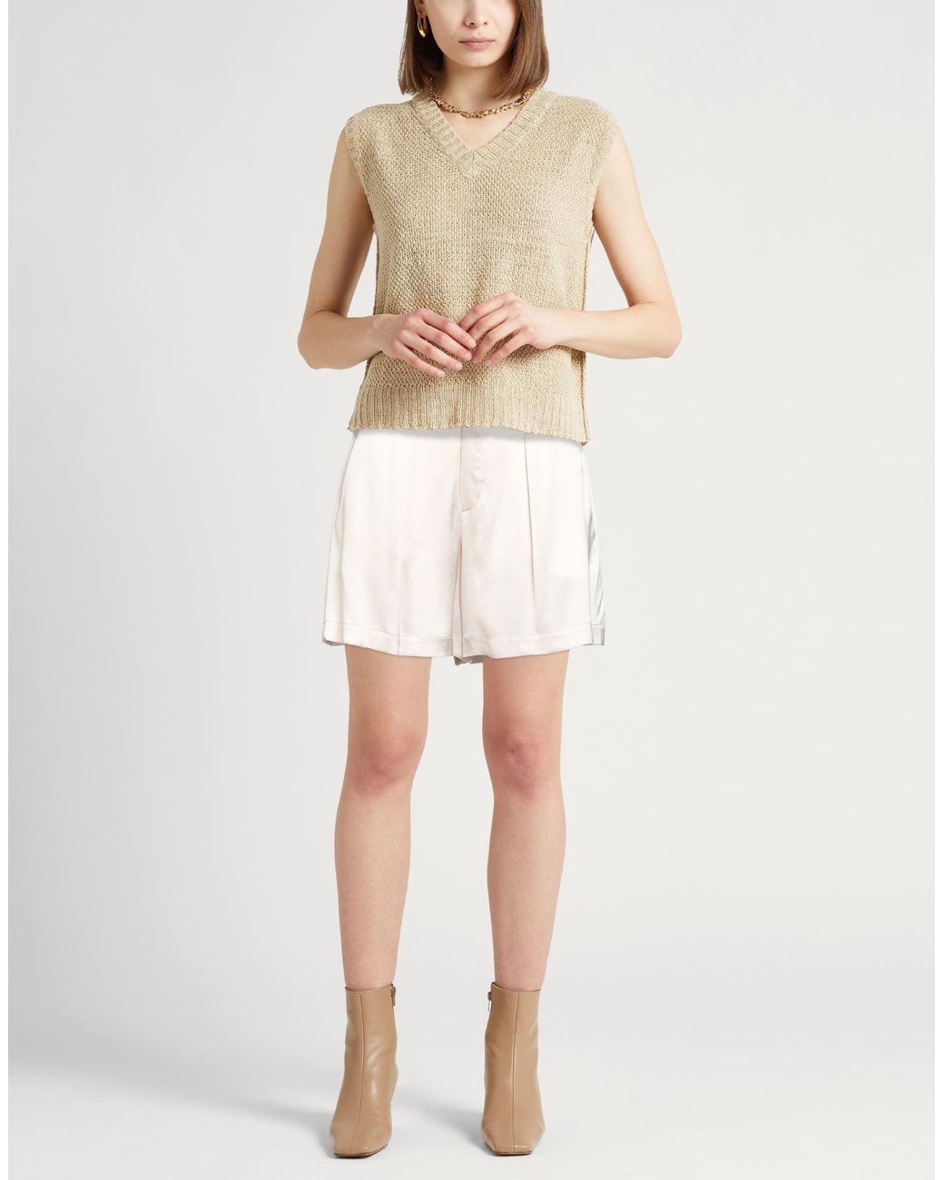 Alysi Natural Shorts & Bermuda Shorts