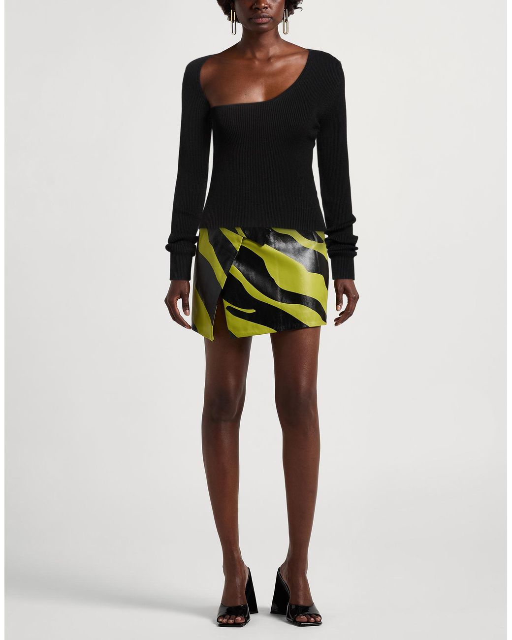 Aniye By Black Top